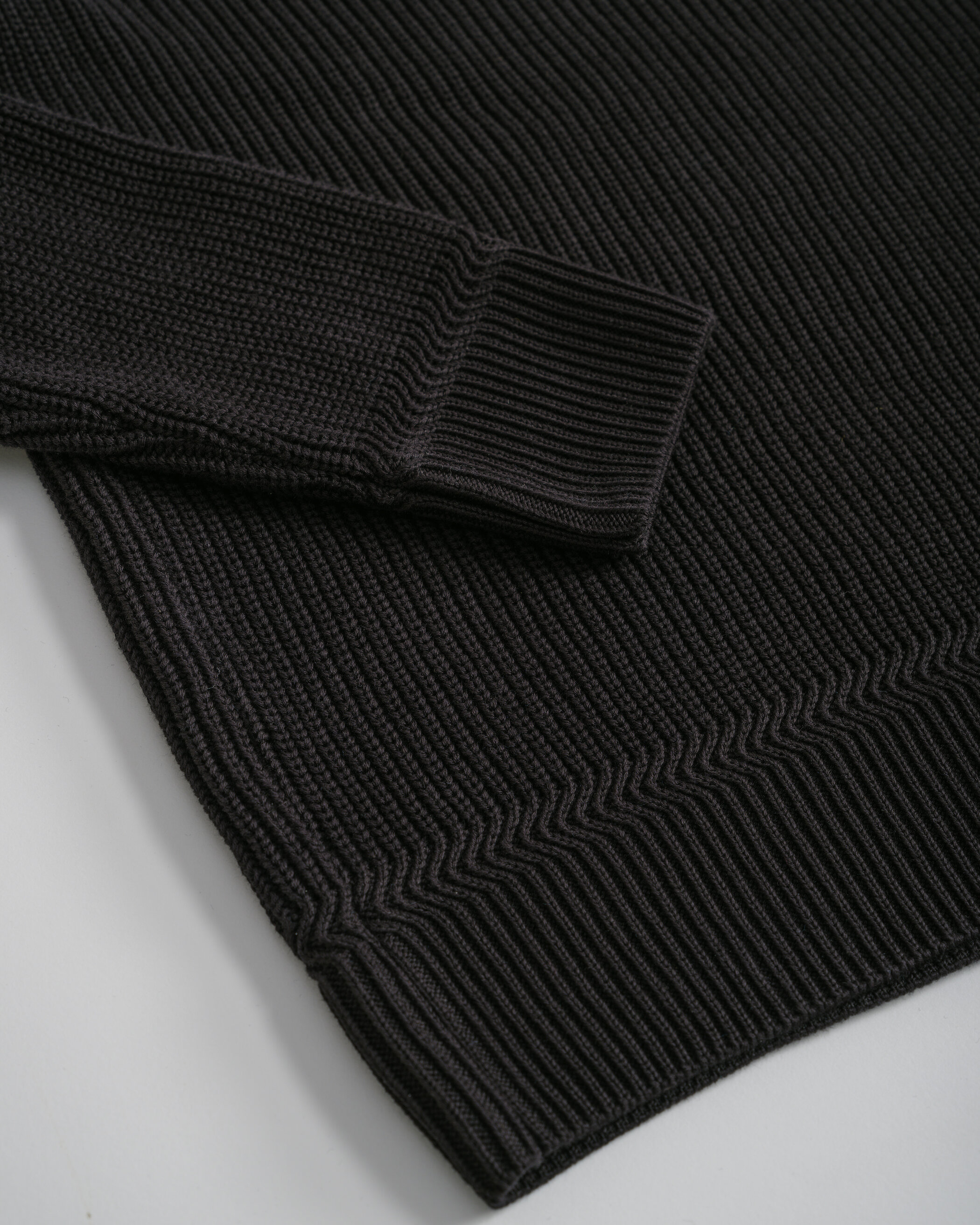 Glein - Rib Jumper - black