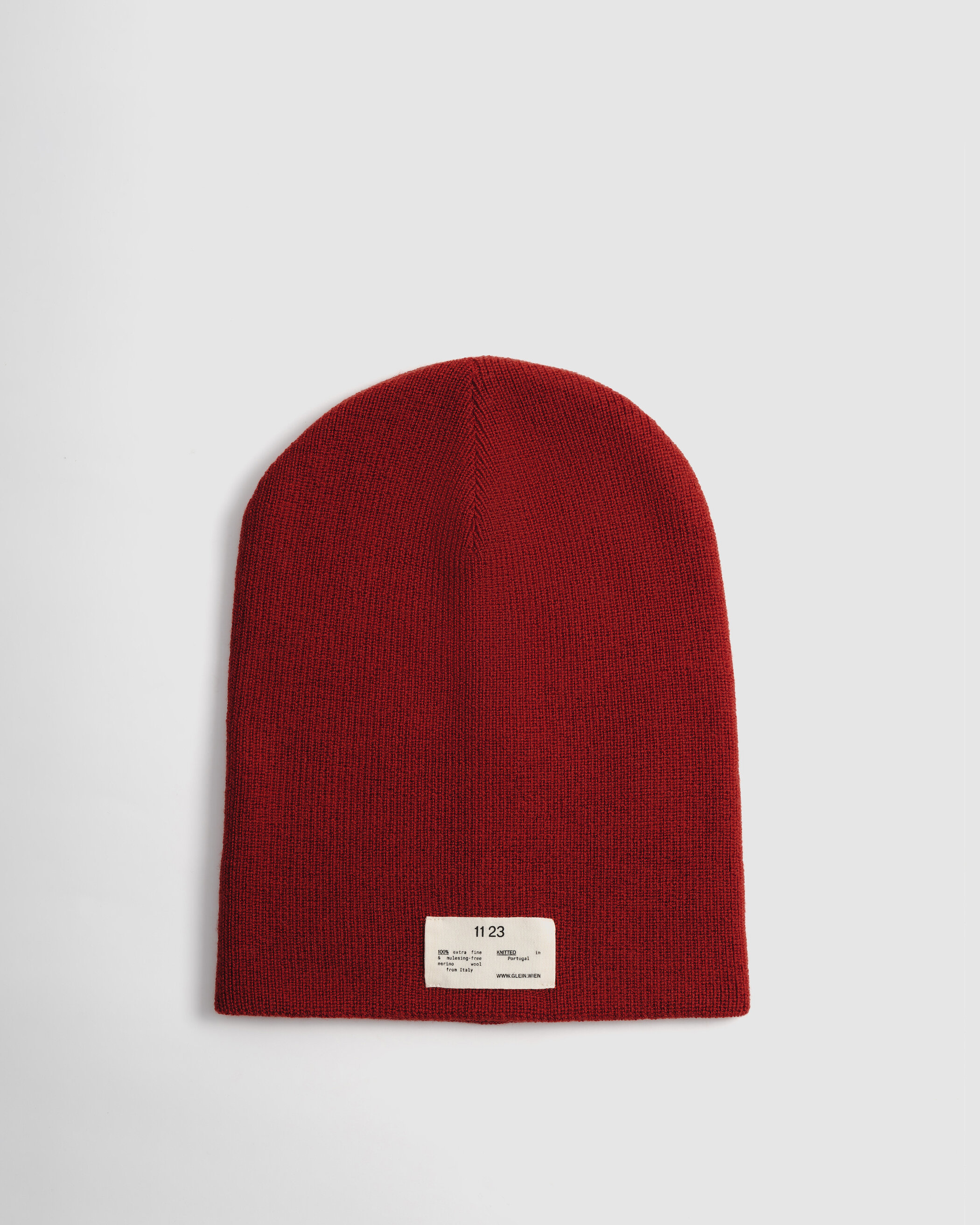 Glein - Heavy Merino Beanie - cherry red