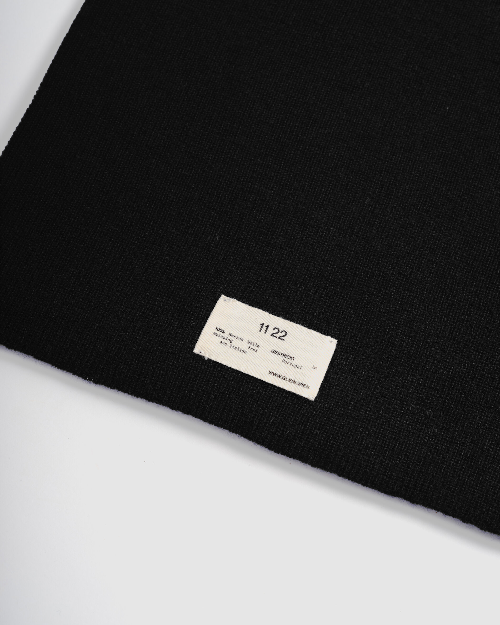 Glein - Heavy Merino Scarf - black